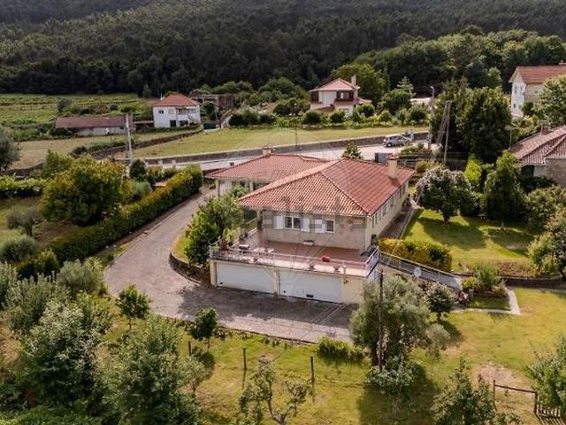 Moradia, Milhazes Vilar de Figos Faria