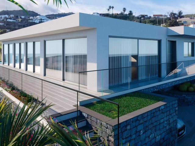 Moradia Moderna com Piscina Caniço