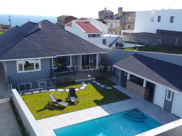 Moradia Moderna com Piscina + Apartamento Independente | Construção 2023