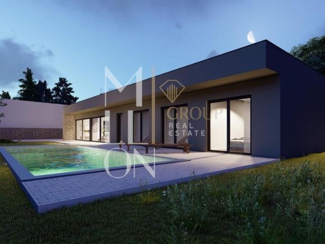 Moradia Moderna com Piscina em Zona Residencial Tranquila – Vila Praia de Âncora