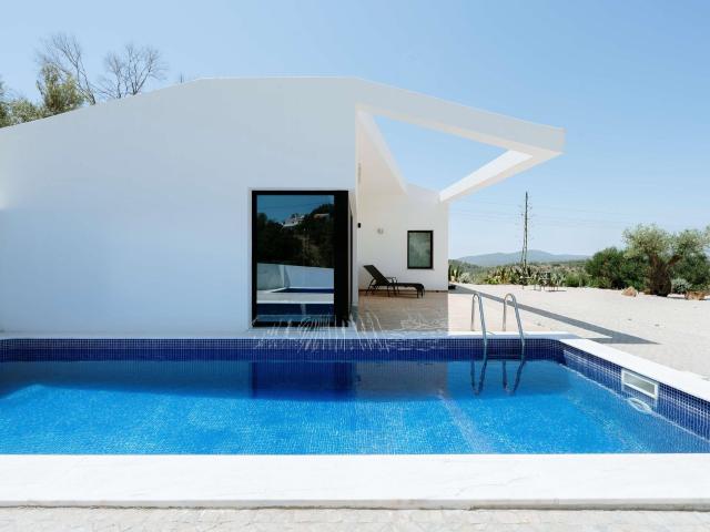 MORADIA MODERNA T2 COM PISCINA E MAGNÍFICAS VISTAS SOBRE A S. 198m² Santa Catarina Da Fonte Do Bispo