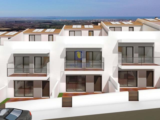 Moradia Moderna T3 em Banda com Terraço e Vista Mar em Penic. 180m² Atouguia Da Baleia
