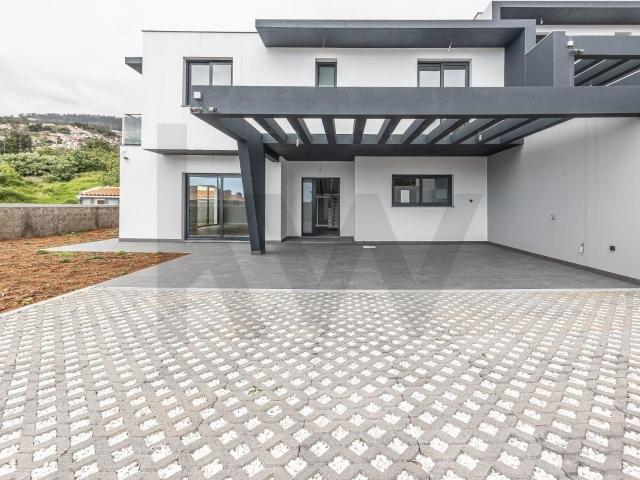 Moradia Moderna T3 | Fração A | São Roque, Funchal | Ilha da. 142m² São Roque Funchal
