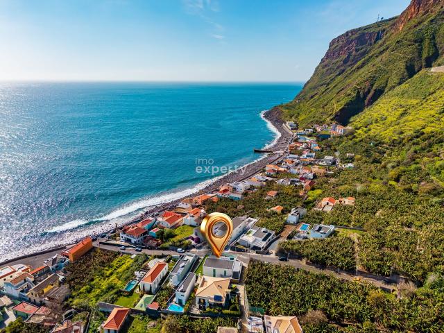 Moradia moderna T3 na Calheta, Madeira