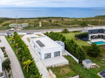 Moradia moderna T3 na Serra do Bouro 161m² Tornada e salir do porto