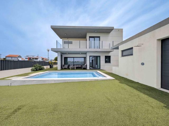 Moradia moderna T5 Leião Oeiras 216m² Porto Salvo e Barcarena