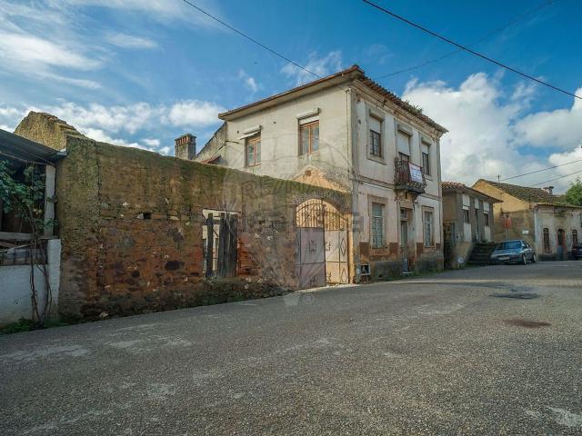 Moradia, Moita