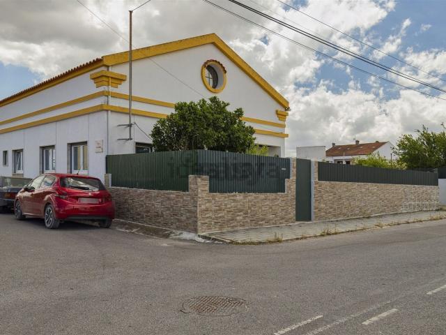 Moradia, Moita