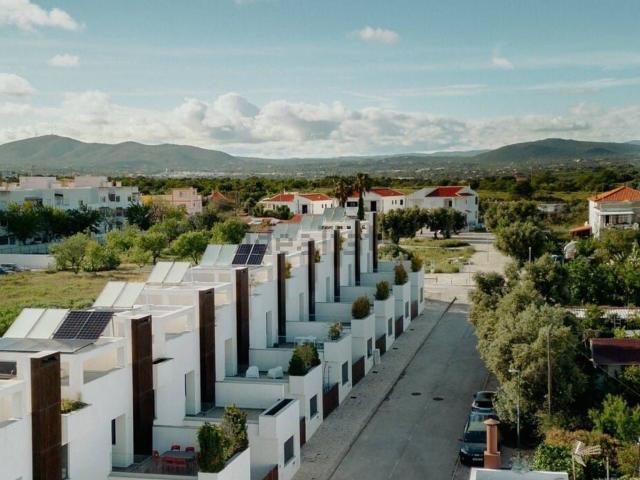 Moradia, Moncarapacho
