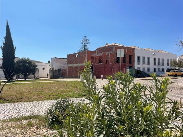 Moradia, Moncarapacho