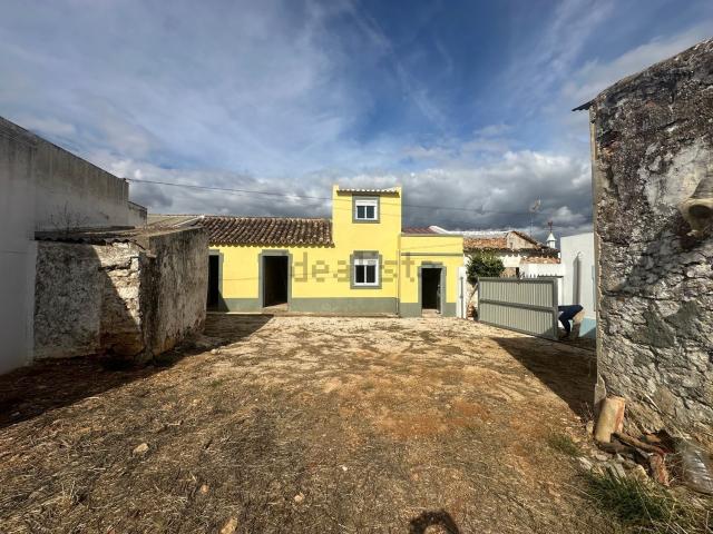 Moradia, Moncarapacho
