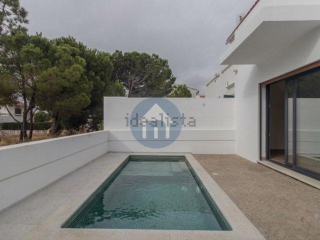 Moradia, Monte Gordo