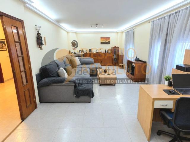 Moradia, Montijo e Afonsoeiro