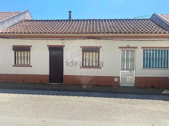 Moradia, Montijo e Afonsoeiro