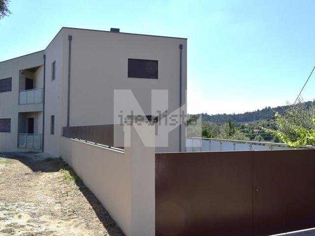 Moradia, Moreira do Castelo