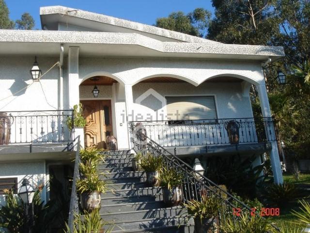 Moradia, Moreira de Cónegos