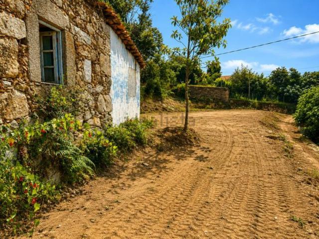 Moradia, Moure