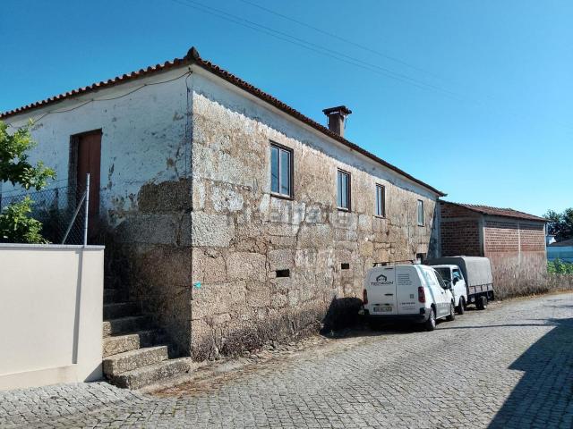 Moradia, Moure