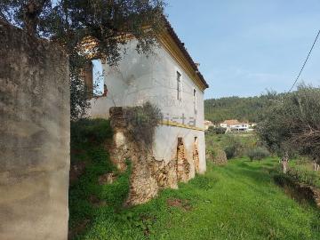 Moradia, Mouriscas