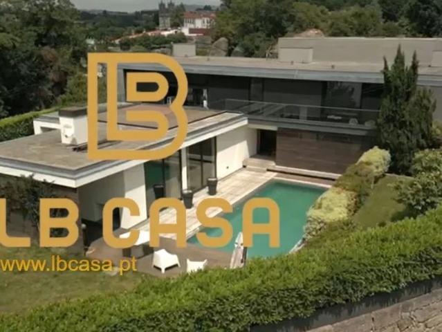 Moradia Na Costa Guimarães