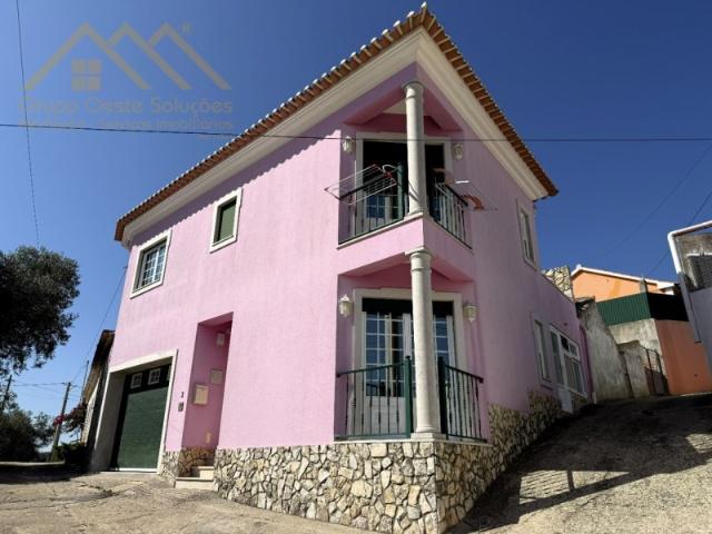 Moradia na Louriceira em Torres Vedras