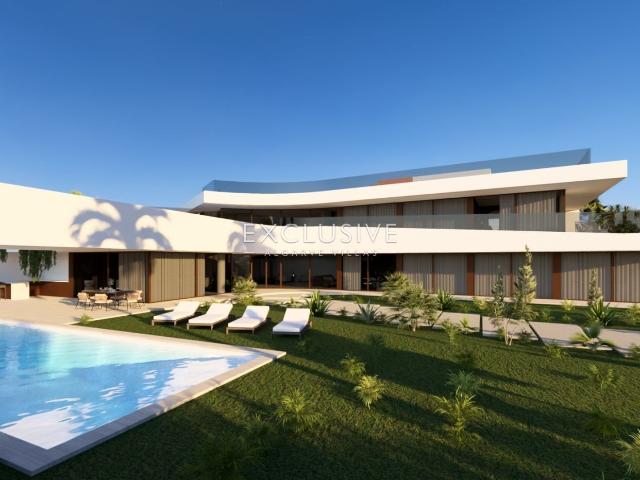 Moradia na praia 7 quartos duas piscinas, spa e elevador. 1016m² Guia