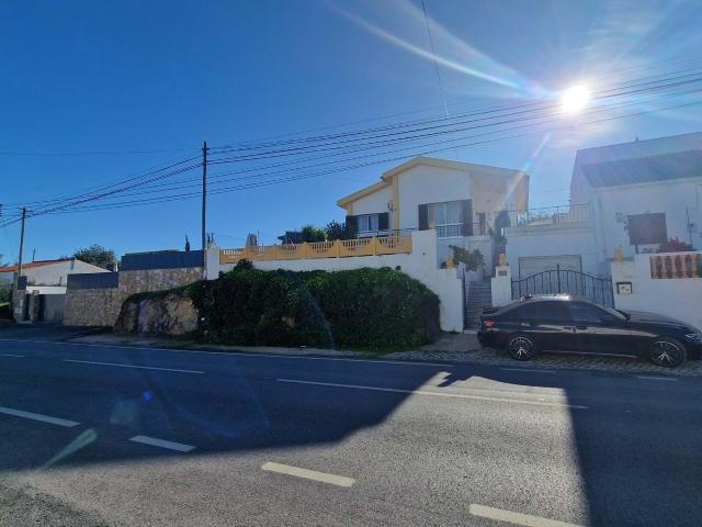 Moradia no Algarve a curta distancia a pé do comercio local em Algoz