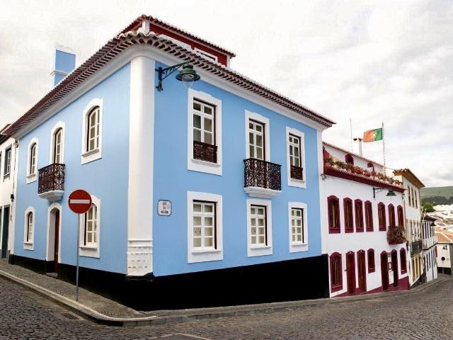 Moradia no centro de Angra do Heroísmo com vista privilegiad. 0m² Angra Sé