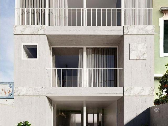 Moradia no Centro Histórico de Faro com Pátio Privado 158m² Faro Sé e São Pedro