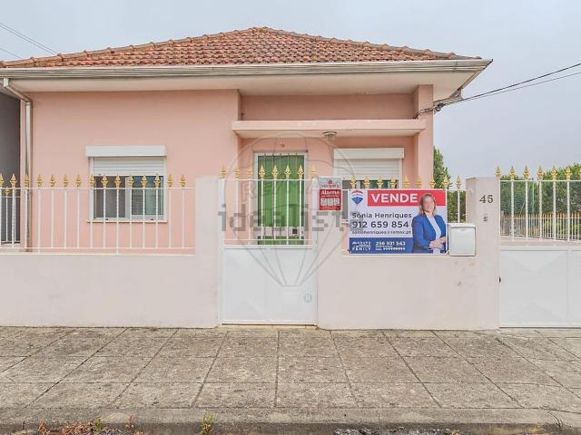 Moradia, Nogueira da Regedoura