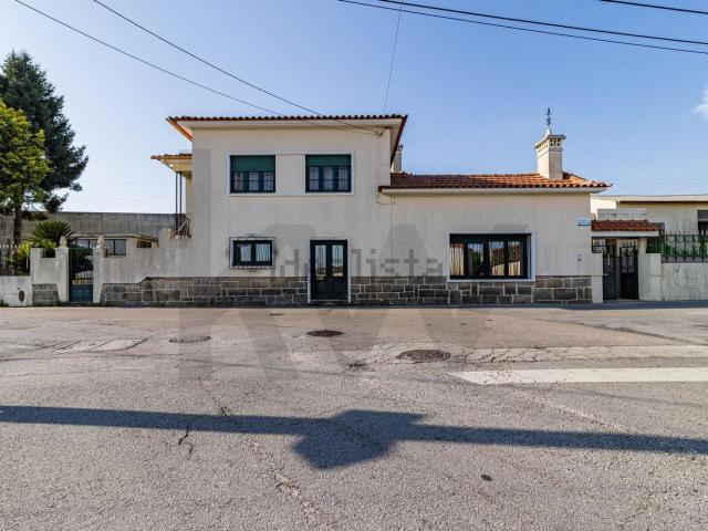 Moradia, Nogueira da Regedoura