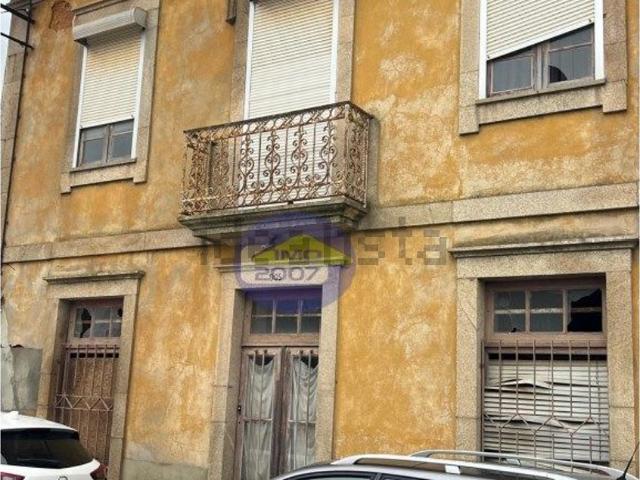 Moradia, Nogueira da Regedoura