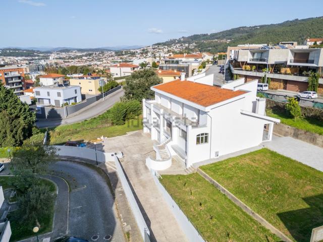 Moradia, Nogueira Fraião Lamaçães