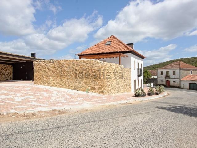 Moradia, Nossa Senhora Misericórdias