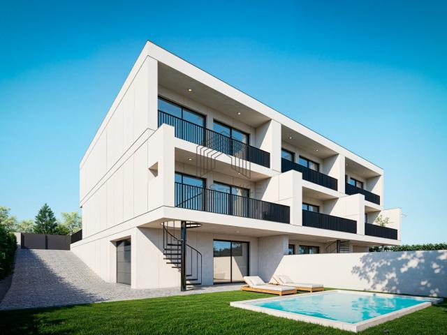 Moradia Nova, 2 Frentes, com Piscina