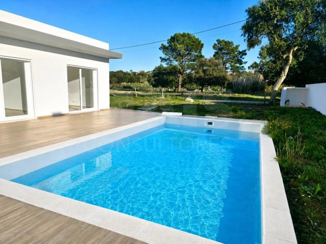 Moradia nova com piscina | Caldas da Rainha 134m² Caldas da Rainha Nossa Senhora Do Pópulo, Coto E São Gregório