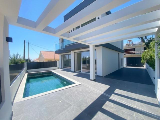 Moradia nova com vista mar para venda 0m² Carcavelos e Parede