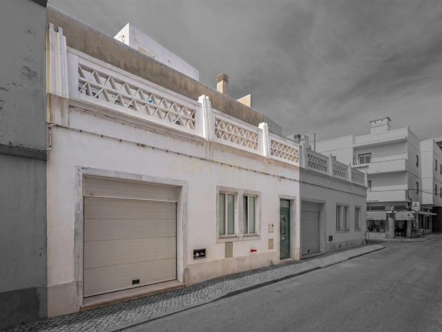 Moradia NOVA T2 Garagem e Terraço Centro de Olhão 105m² Olhão