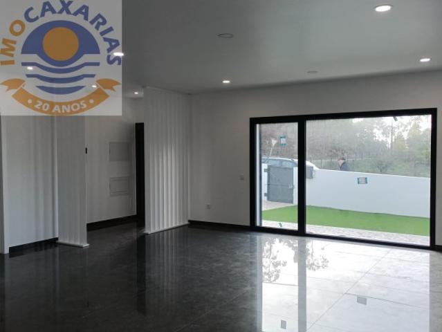 Moradia Nova T3: Design Moderno, Conforto e Eficiência