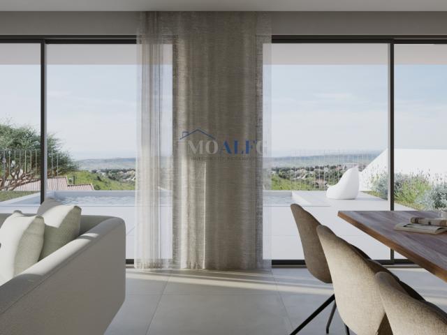 Moradia Nova T5 com piscina e vista Rio Tejo em Fonte Santa, Vialonga
