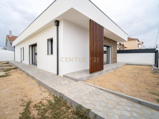 Moradia Nova térrea T3+1 em Fernão Ferro, Seixal 144m² Fernão Ferro