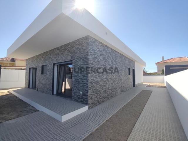 Moradia Nova Térrea T3 com suite em Fernão Ferro