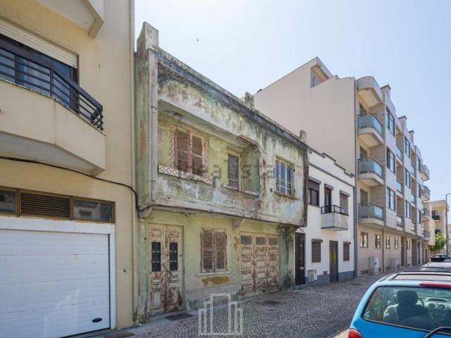Moradia, Ovar