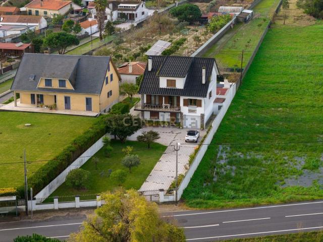 Moradia, Ovar