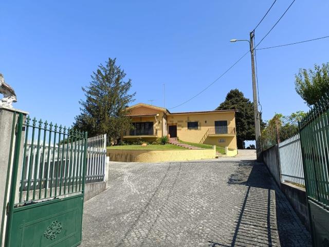 Moradia, Oiã