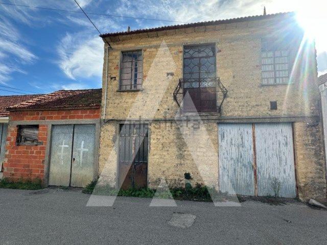 Moradia, Oiã