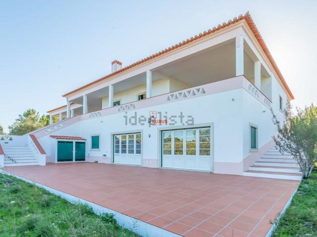 Moradia, Olaia e Paço