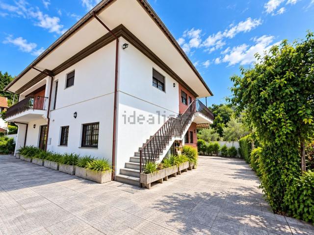 Moradia, Oliveira de Azeméis Santiago da Riba Ul Ul Macinhata da Seixa Madail