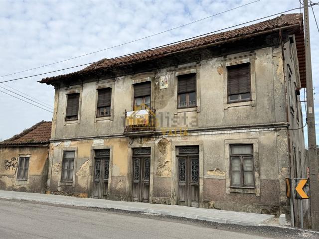 Moradia, Oliveira de Azeméis Santiago da Riba Ul Ul Macinhata da Seixa Madail