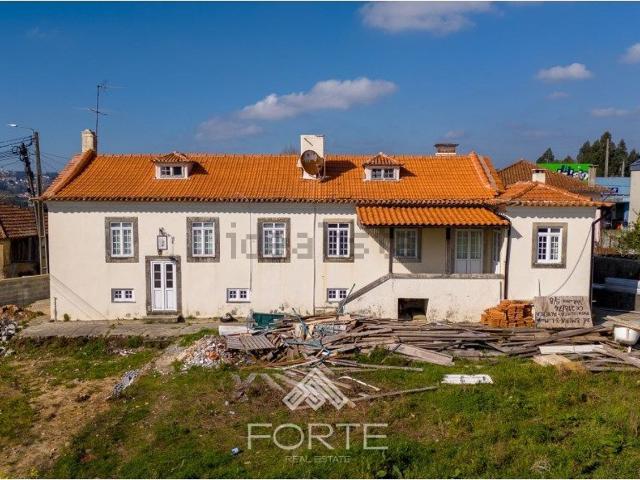 Moradia, Oliveira de Azeméis Santiago da Riba Ul Ul Macinhata da Seixa Madail